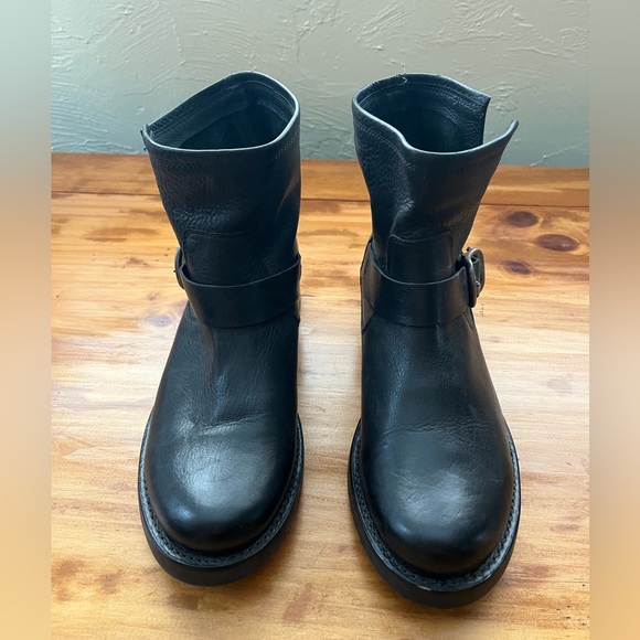 Frye Veronica booties size 8.5 black - Picture 10 of 11